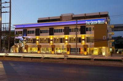 The Green Bells New Petchburi