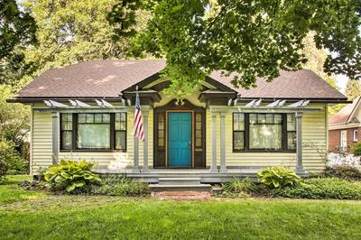 Peaceful Family Home w/ Deck: 3 Mi to Dtwn Spokane