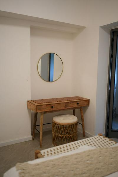 JLM Suites Tower Lincoln  Prime Location