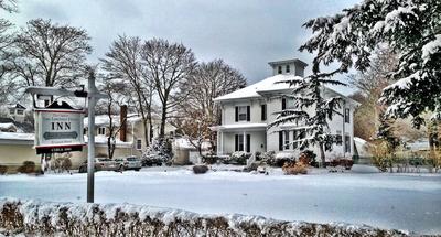 Captain Lawrence Inn