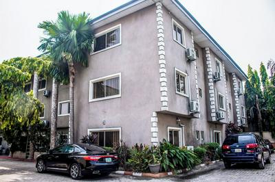 Goldstone Luxury Hotel