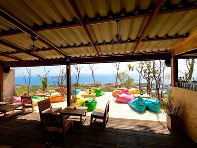 Parinya Hill Homestay & Cafe Koh Larn