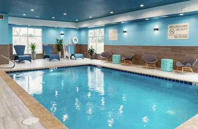 Hampton Inn & Suites Intercourse