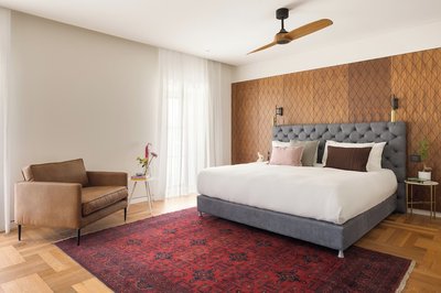 Hotel RECEPTION - FATTAL COLORS