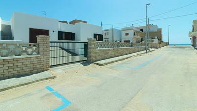 Villa Sea Front