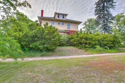 Historic Cadillac Home: Walk to Lake & Downtown!