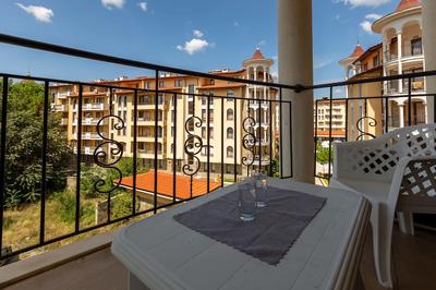 Family Apartment in Avalon Complex