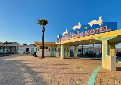 Magic Beach Motel, Billede 2