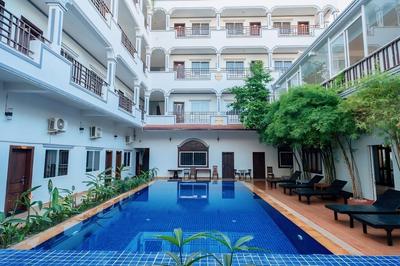 Golden Bakong Boutique