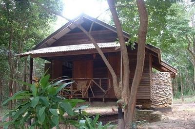 Bonhomie Beach Cottages