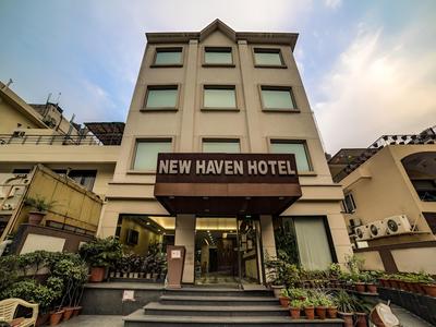 Capital O 28618 New Haven Hotel