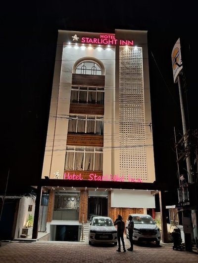Hotel Starlight Inn