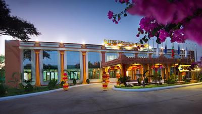 Su Tine San Royal Palace Hotel