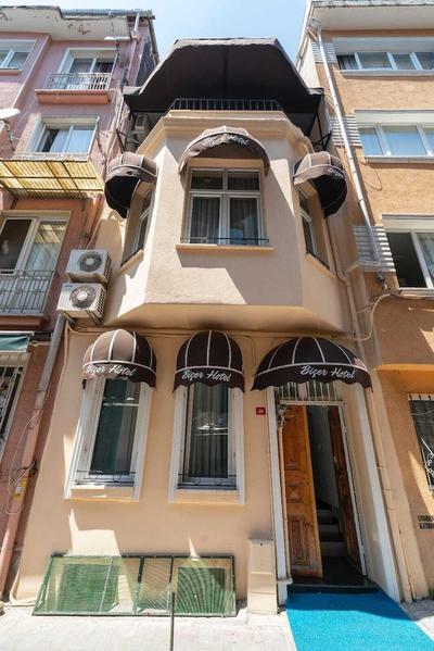 Bicer Hotel