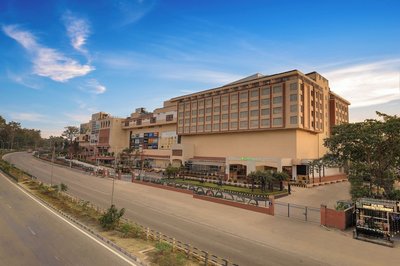 Lemon Tree Hotel Mall of Dehradun