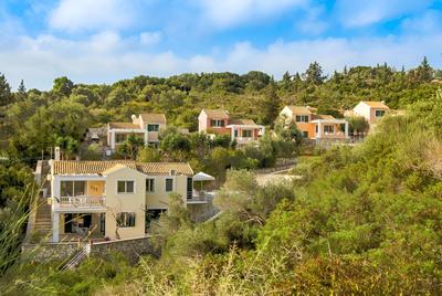 Beach House Sophia in Paxi