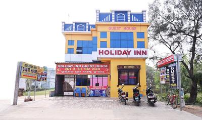 HOLIDAY INN