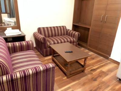 Hotel Samrat - On Mall Road