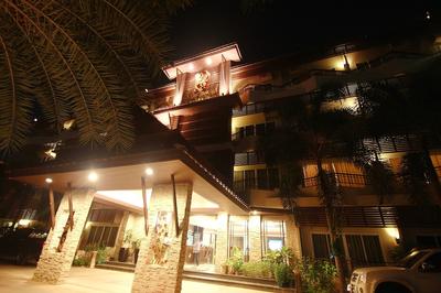 Narakul Resort Hotel