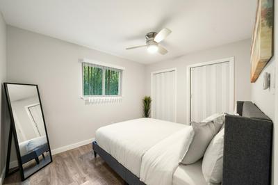 Modern 1BR Near UT Hyde Park Evonify