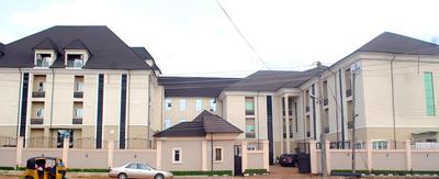 Ritz-Carinton Suites