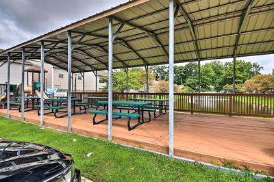 Hampton Home w/ Fireplace + Close to Beaches!