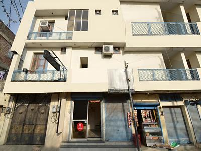 OYO 8073 Grand Residency