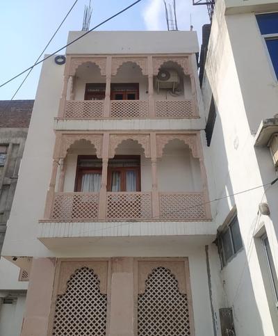 Goroomgo Tourist Inn Jaipur