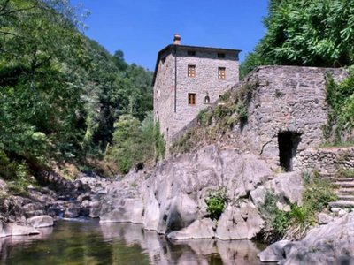 Charming Mill by Pescia River w/ Garden
