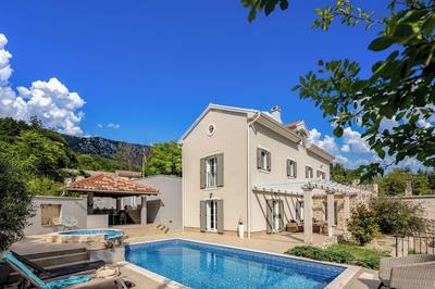 Nature Villa Frangipane With Pool