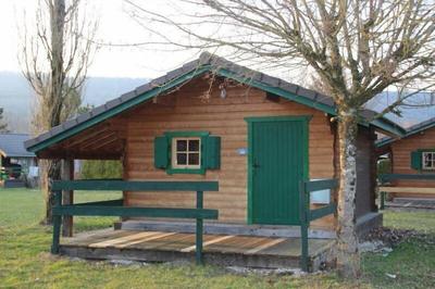 Chalets Etape du Camping Le Bivouac