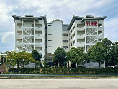 Tune Hotel KLIA Aeropolis