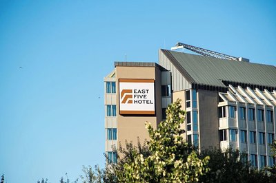 East Five Hotel