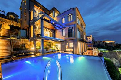 Dali Mermaid Sea View Resort Hotel