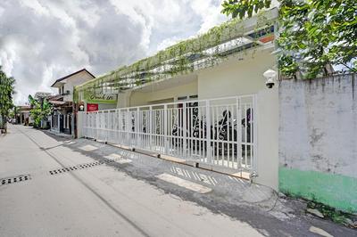 OYO 90804 Oma Uti Homestay Syariah