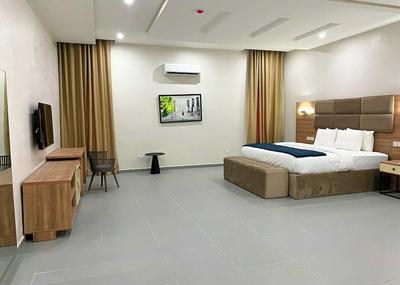 Ladalob Royal Suites