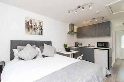 Findon Suite
