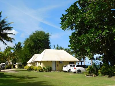 Namolevu Beach Bures