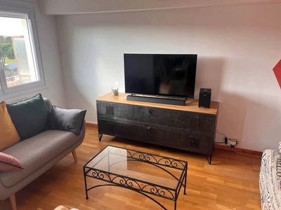 Spacious Flat Near Beach