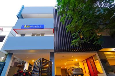 Fabhotel Welcome Inn