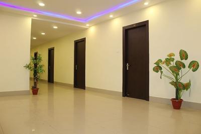 Hotel Vibrant Lawn And Banquet