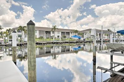 Waterfront Condo w/ Dock - Walk to Fishermens!