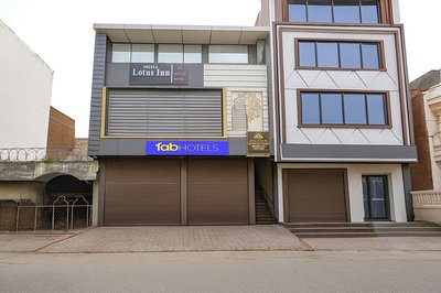 Fabhotel Lotus Inn