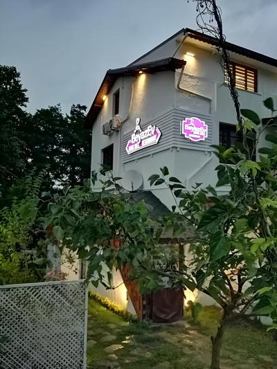 Beyaz Ev Butik Otel Masukiye