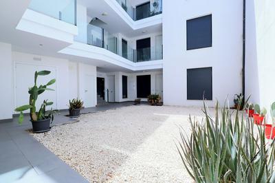 Apartamentos Centro Cordoba by MiRa