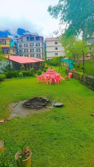 Hotel Seraj International