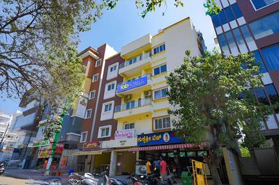 Fabhotel Purple Suites Inn