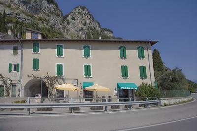 Hotel e Appartamenti al Prà de la Fam