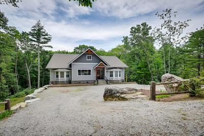 6 Mi to Dtwn Cashiers: Spacious Home w/ Deck