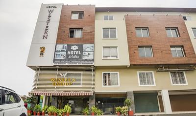 Treebo Trend Western